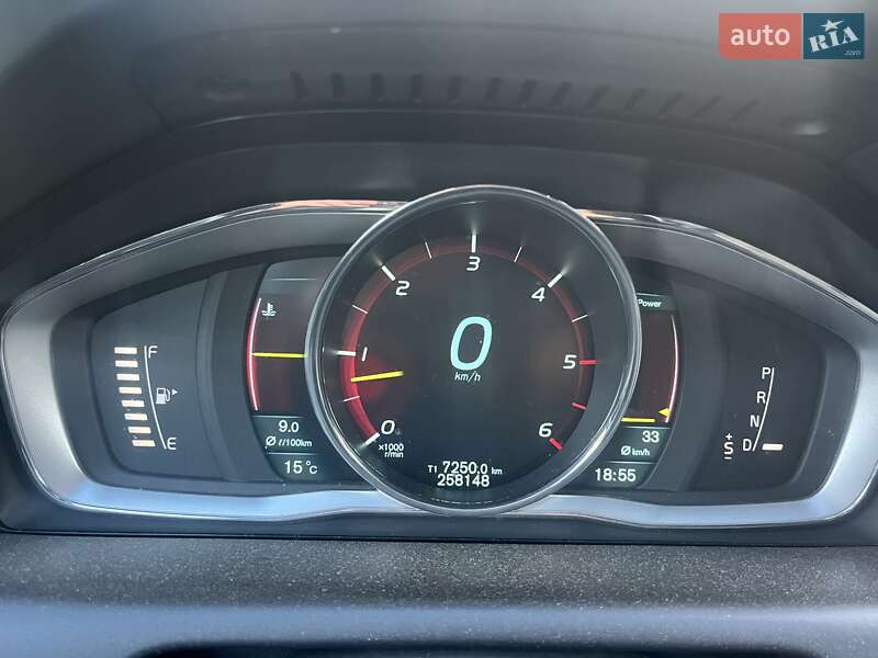 Позашляховик / Кросовер Volvo XC60 2013 в Києві