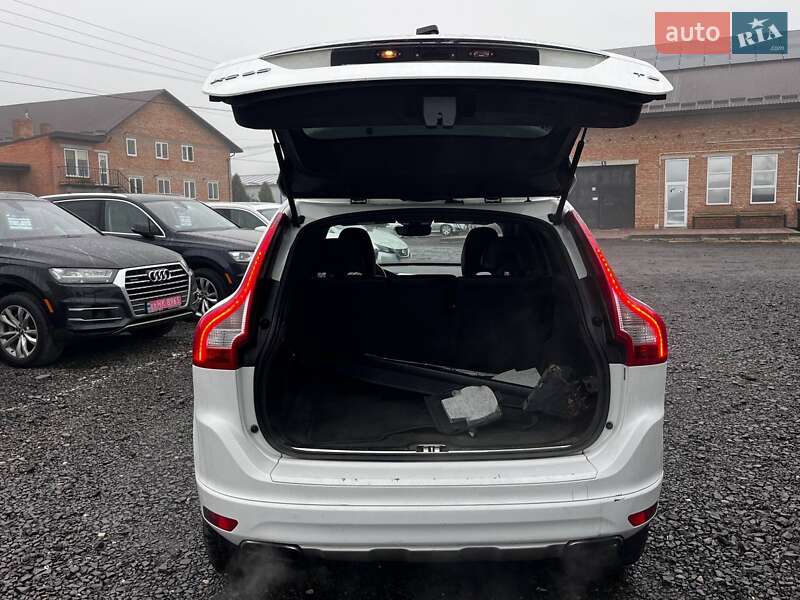 Внедорожник / Кроссовер Volvo XC60 2015 в Луцке