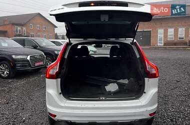 Внедорожник / Кроссовер Volvo XC60 2015 в 