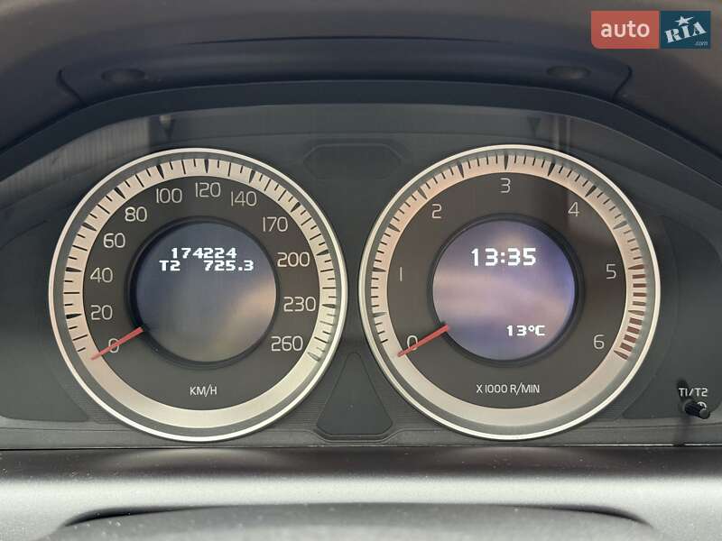 Позашляховик / Кросовер Volvo XC60 2012 в Києві