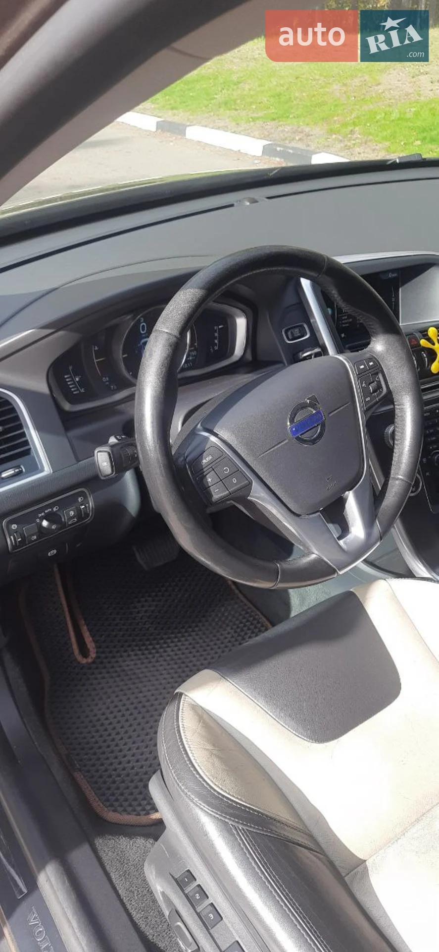 2015 Volvo XC60 - мініатюра 10