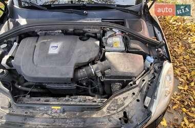 Позашляховик / Кросовер Volvo XC60 2010 в  фото 16 Позашляховик / Кросовер Volvo XC60 2010 в