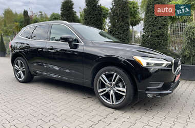 Позашляховик / Кросовер Volvo XC60 2021 в  фото 6 Позашляховик / Кросовер Volvo XC60 2021 в