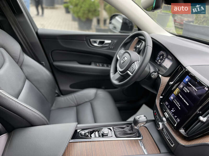 Внедорожник / Кроссовер Volvo XC60 2021 в Луцке фото 30 Внедорожник / Кроссовер Volvo XC60 2021 в Луцке