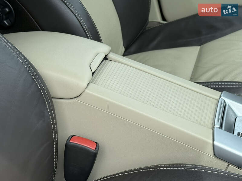 Внедорожник / Кроссовер Volvo XC60 2012 в Ровно