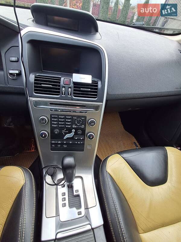 Позашляховик / Кросовер Volvo XC60 2009 в Житомирі