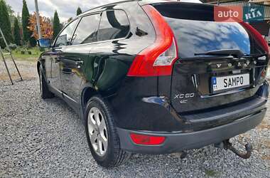 Позашляховик / Кросовер Volvo XC60 2009 в 