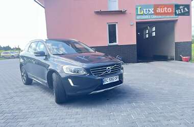 Внедорожник / Кроссовер Volvo XC60 2017 в 