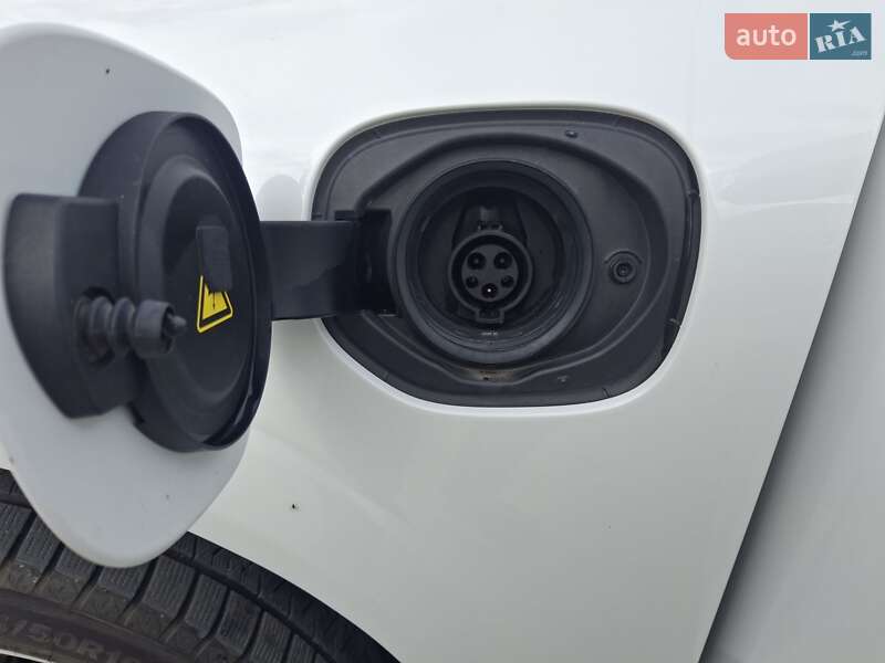 Позашляховик / Кросовер Volvo XC60 2017 в Кам'янець-Подільському фото 22 Позашляховик / Кросовер Volvo XC60 2017 в Кам'янець-Подільському