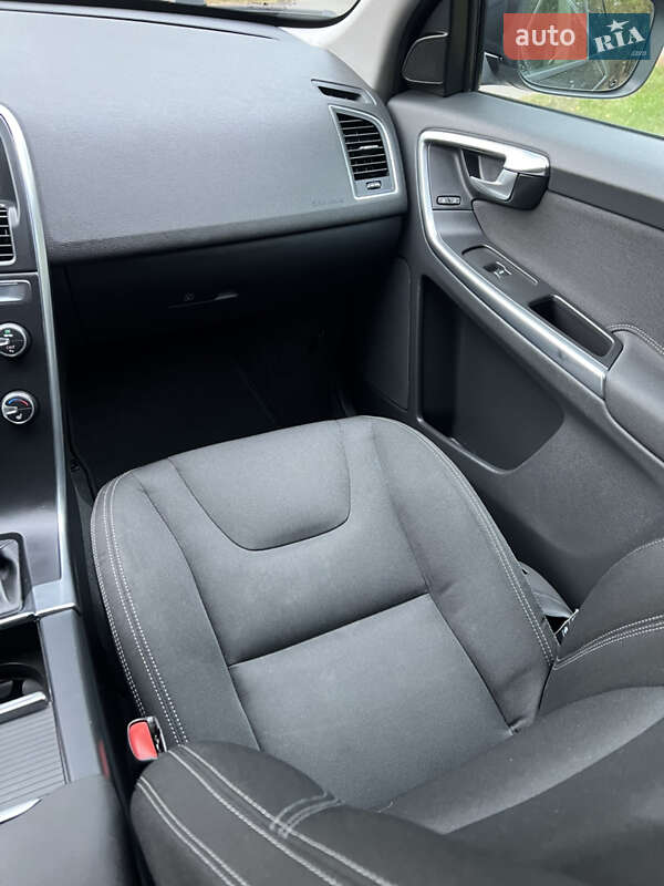 Позашляховик / Кросовер Volvo XC60 2014 в Луцьку