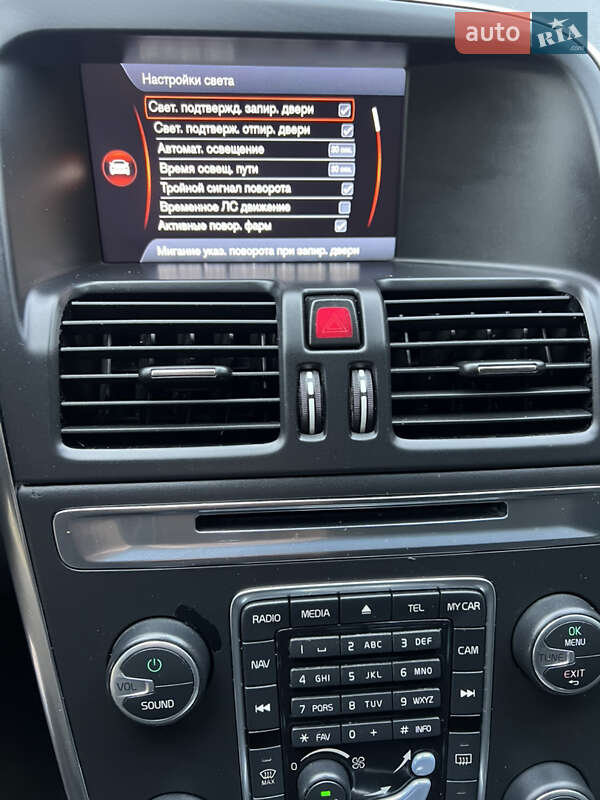 Позашляховик / Кросовер Volvo XC60 2014 в Луцьку