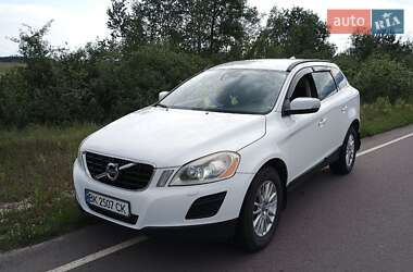 Позашляховик / Кросовер Volvo XC60 2010 в 