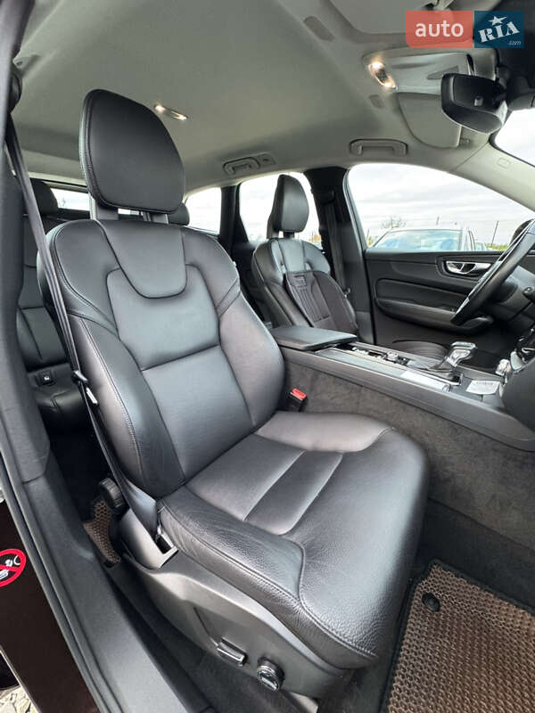 Внедорожник / Кроссовер Volvo XC60 2017 в Ивано-Франковске