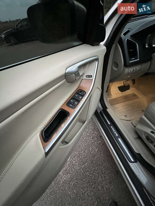 Позашляховик / Кросовер Volvo XC60 2015 в Луцьку фото 33 Позашляховик / Кросовер Volvo XC60 2015 в Луцьку