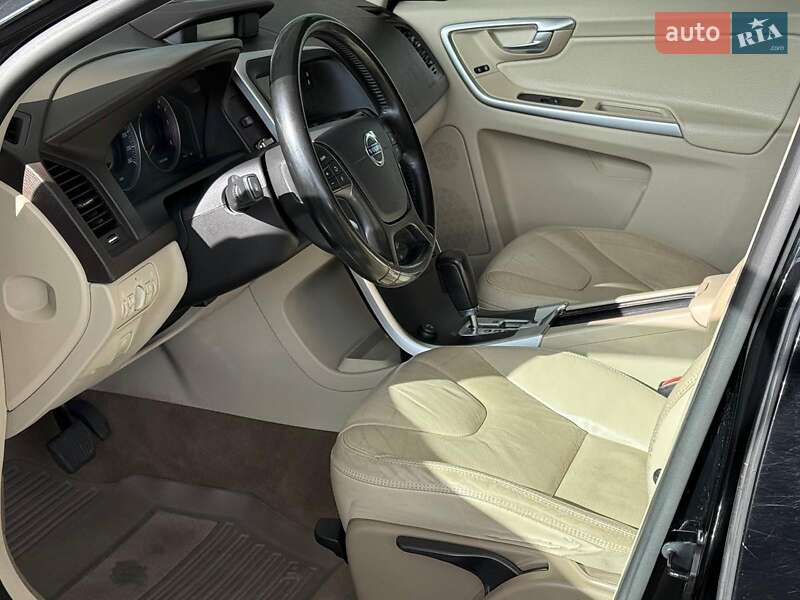 Внедорожник / Кроссовер Volvo XC60 2009 в Одессе фото 10 Внедорожник / Кроссовер Volvo XC60 2009 в Одессе