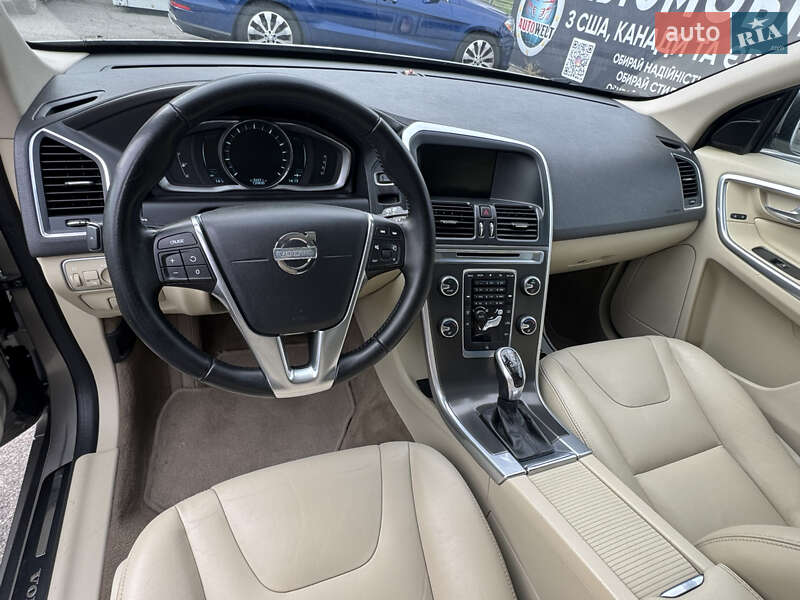 Внедорожник / Кроссовер Volvo XC60 2014 в Львове