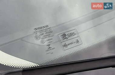 Внедорожник / Кроссовер Volvo XC60 2014 в 