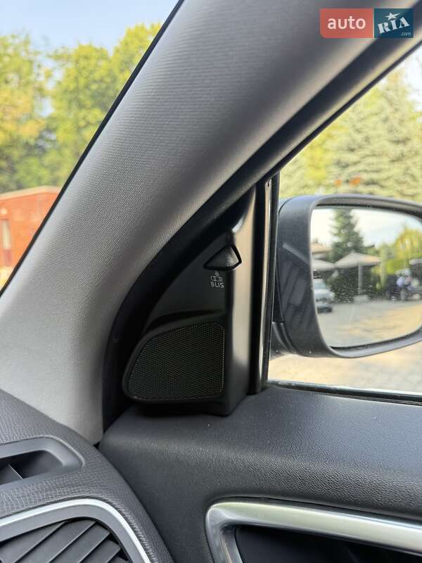 Позашляховик / Кросовер Volvo XC60 2014 в Львові фото 16 Позашляховик / Кросовер Volvo XC60 2014 в Львові