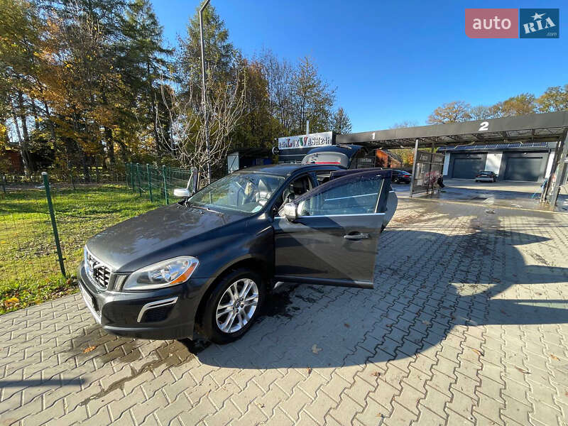 Позашляховик / Кросовер Volvo XC60 2012 в Івано-Франківську фото 18 Позашляховик / Кросовер Volvo XC60 2012 в Івано-Франківську