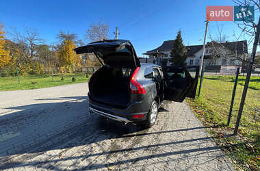 Внедорожник / Кроссовер Volvo XC60 2012 в 