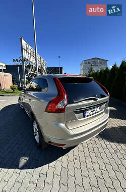 Внедорожник / Кроссовер Volvo XC60 2014 в 