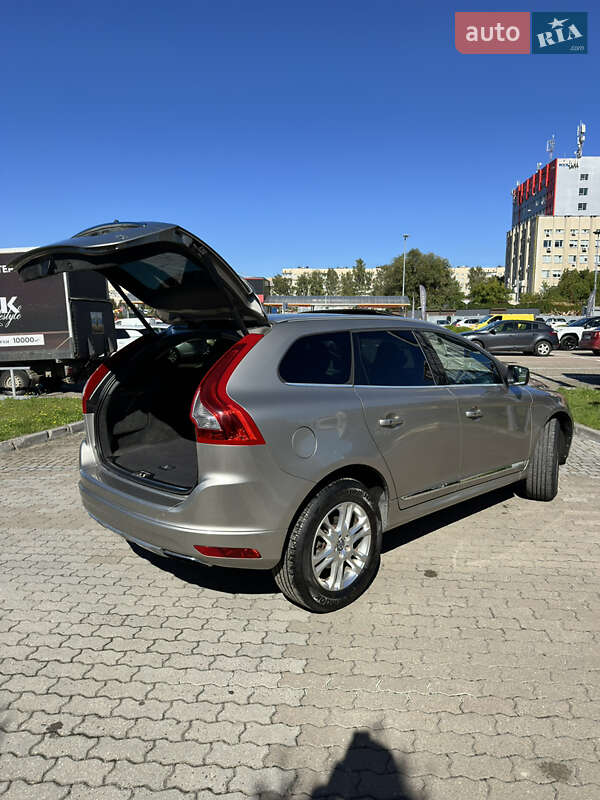 Внедорожник / Кроссовер Volvo XC60 2014 в Львове