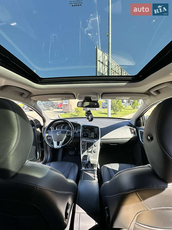 Внедорожник / Кроссовер Volvo XC60 2014 в Львове