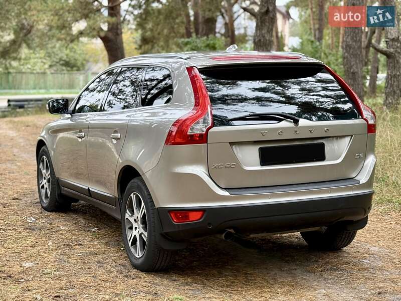 Позашляховик / Кросовер Volvo XC60 2012 в Києві фото 7 Позашляховик / Кросовер Volvo XC60 2012 в Києві