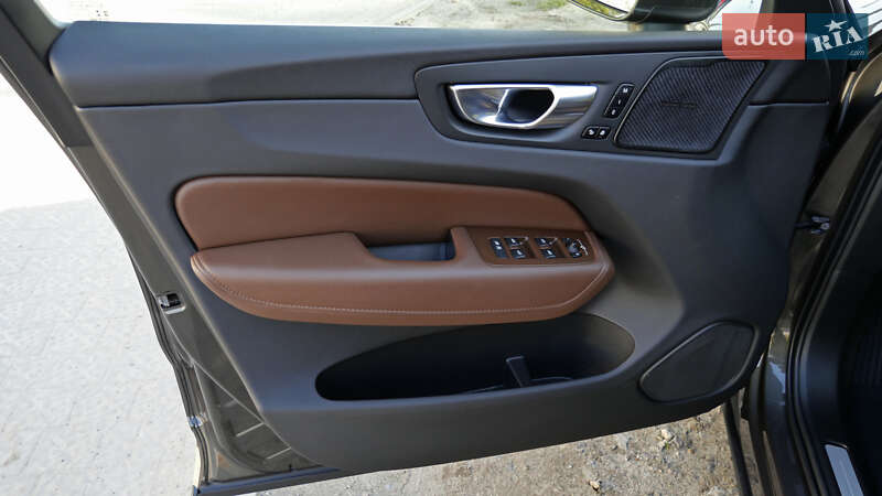 Внедорожник / Кроссовер Volvo XC60 2021 в Львове фото 31 Внедорожник / Кроссовер Volvo XC60 2021 в Львове