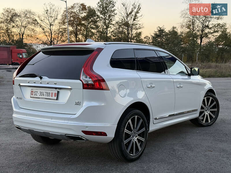 Внедорожник / Кроссовер Volvo XC60 2017 в Радивилове