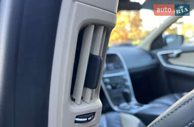 Позашляховик / Кросовер Volvo XC60 2010 в  фото 57 Позашляховик / Кросовер Volvo XC60 2010 в