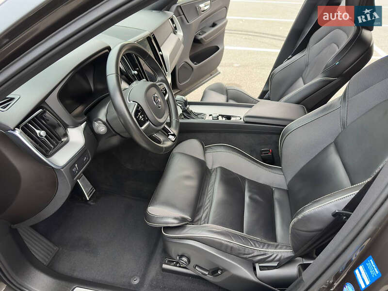 Позашляховик / Кросовер Volvo XC60 2020 в Києві фото 28 Позашляховик / Кросовер Volvo XC60 2020 в Києві