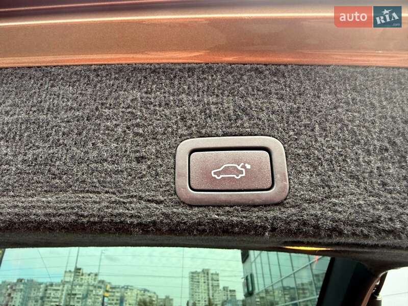 Позашляховик / Кросовер Volvo XC60 2012 в Києві фото 45 Позашляховик / Кросовер Volvo XC60 2012 в Києві