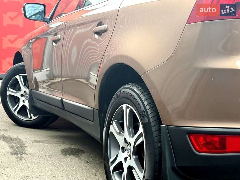 Позашляховик / Кросовер Volvo XC60 2012 в Києві фото 17 Позашляховик / Кросовер Volvo XC60 2012 в Києві