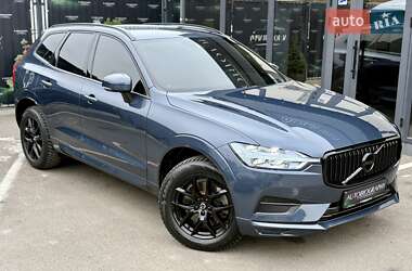 Внедорожник / Кроссовер Volvo XC60 2017 в Киеве