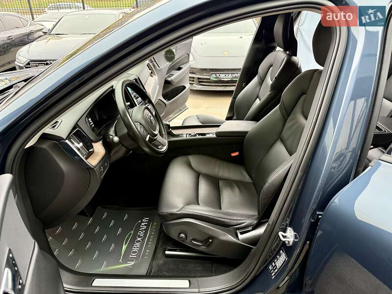 Позашляховик / Кросовер Volvo XC60 2017 в Києві фото 29 Позашляховик / Кросовер Volvo XC60 2017 в Києві