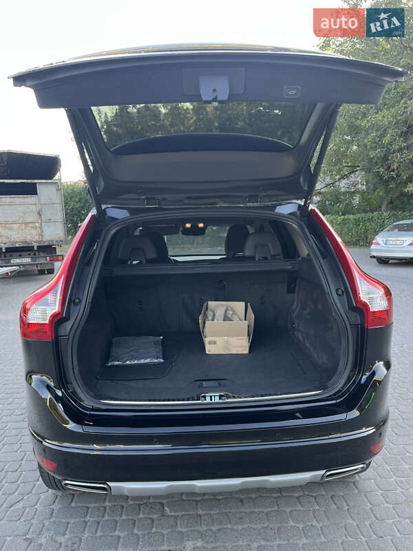 Позашляховик / Кросовер Volvo XC60 2017 в Львові фото 10 Позашляховик / Кросовер Volvo XC60 2017 в Львові