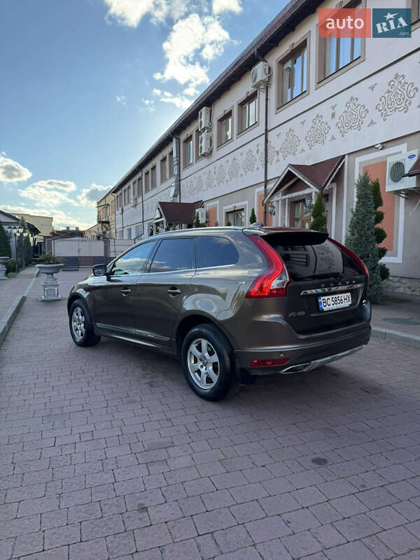 Позашляховик / Кросовер Volvo XC60 2015 в Моршині фото 12 Позашляховик / Кросовер Volvo XC60 2015 в Моршині