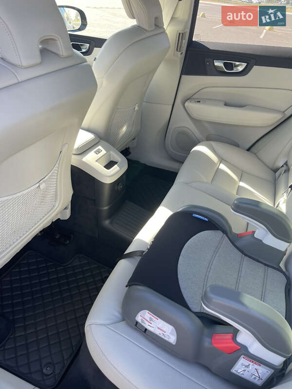 Позашляховик / Кросовер Volvo XC60 2024 в Києві фото 22 Позашляховик / Кросовер Volvo XC60 2024 в Києві