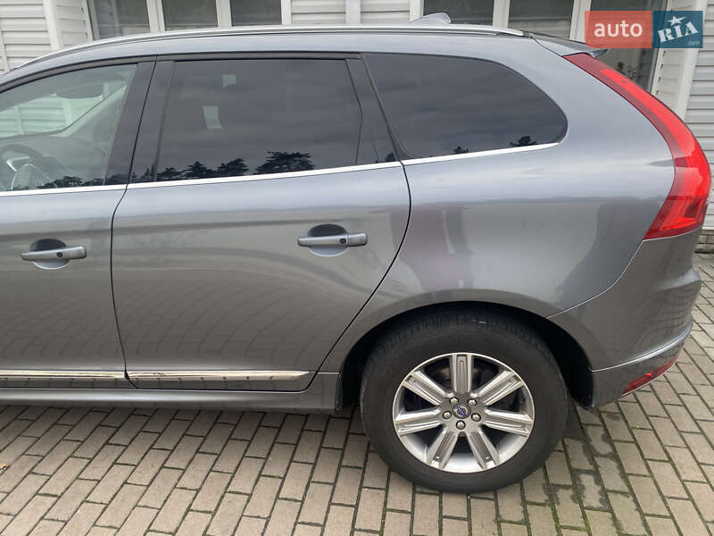 Внедорожник / Кроссовер Volvo XC60 2016 в Обухове фото 2 Внедорожник / Кроссовер Volvo XC60 2016 в Обухове