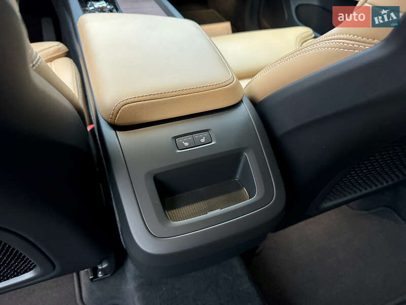 Позашляховик / Кросовер Volvo XC60 2022 в Києві фото 32 Позашляховик / Кросовер Volvo XC60 2022 в Києві