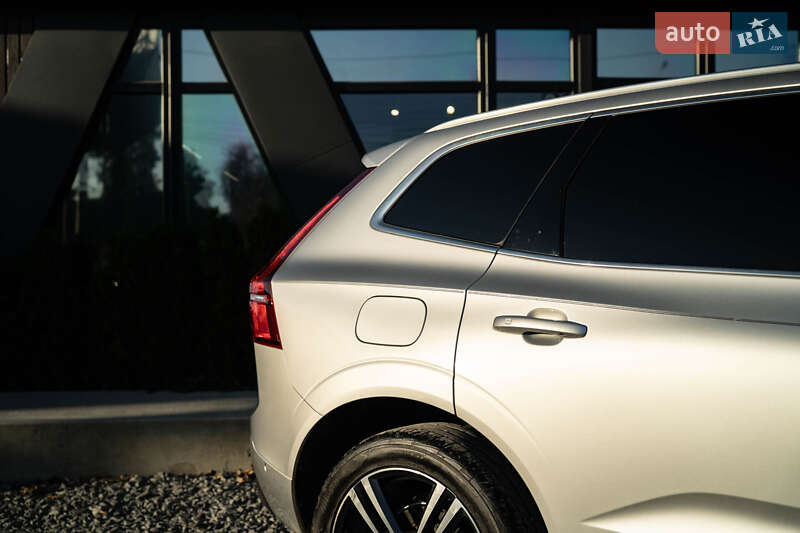 Позашляховик / Кросовер Volvo XC60 2018 в Чернівцях фото 8 Позашляховик / Кросовер Volvo XC60 2018 в Чернівцях