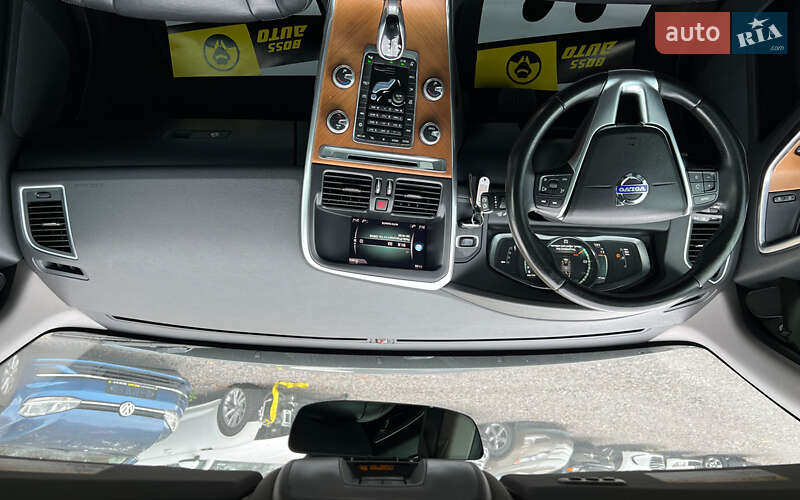 Позашляховик / Кросовер Volvo XC60 2017 в Львові фото 11 Позашляховик / Кросовер Volvo XC60 2017 в Львові
