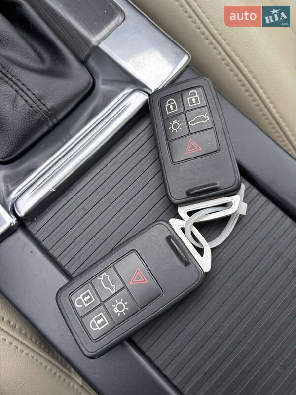 Позашляховик / Кросовер Volvo XC60 2016 в Косові фото 63 Позашляховик / Кросовер Volvo XC60 2016 в Косові