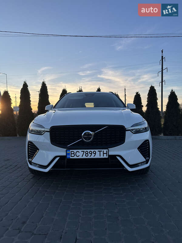 Позашляховик / Кросовер Volvo XC60 2022 в Львові