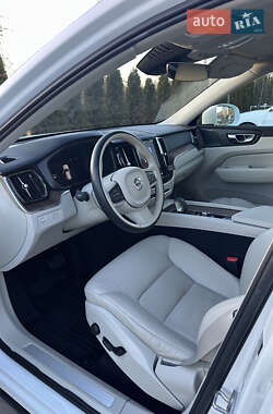 Внедорожник / Кроссовер Volvo XC60 2022 в Львове