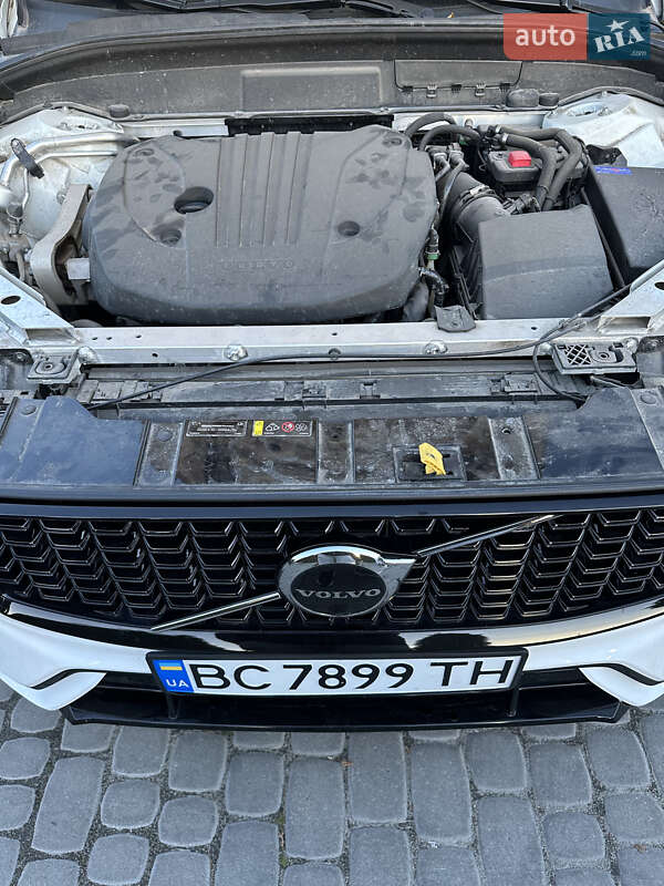 Позашляховик / Кросовер Volvo XC60 2022 в Львові