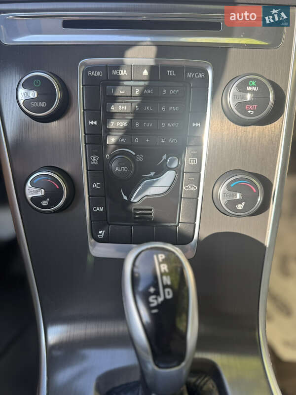 Позашляховик / Кросовер Volvo XC60 2013 в Рівному