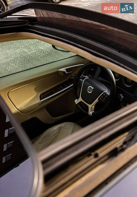Внедорожник / Кроссовер Volvo XC60 2009 в Львове фото 29 Внедорожник / Кроссовер Volvo XC60 2009 в Львове