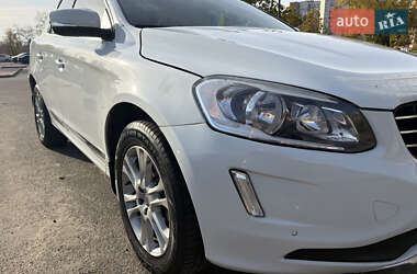Внедорожник / Кроссовер Volvo XC60 2015 в Киеве